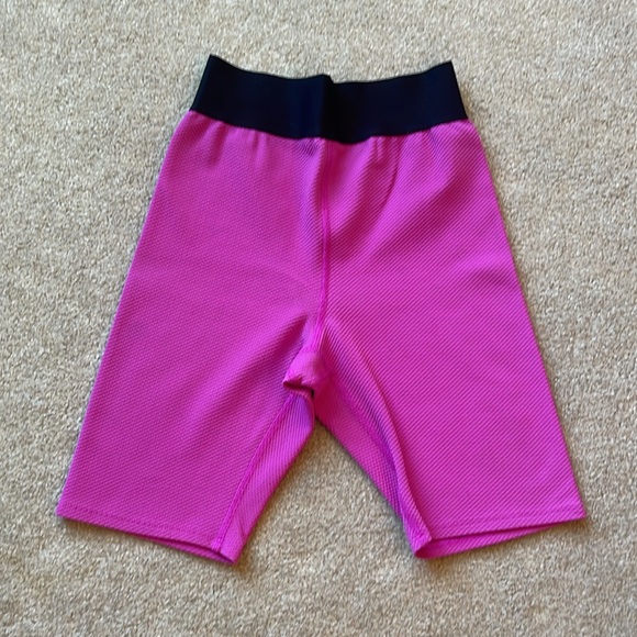 RE ONA x REVOLVE PINK Textured Bike Shorts Sz S - Picture 2 of 7